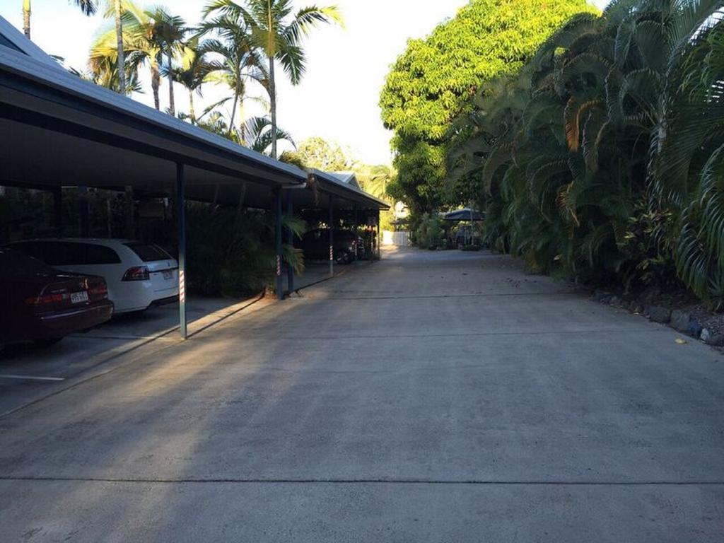 Lazy Lizard Motor Inn Port Douglas Luaran gambar